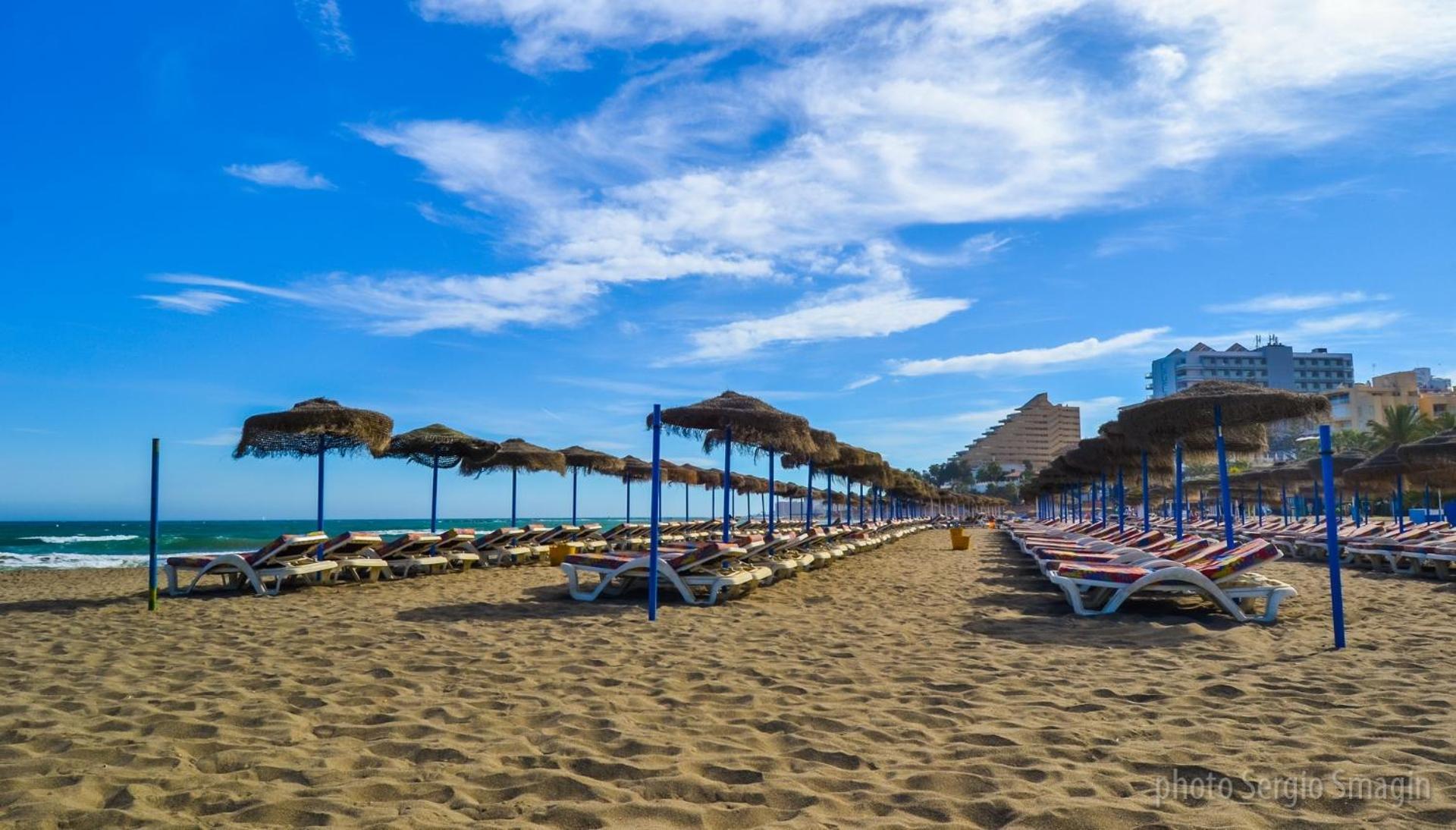 714 Iris Apartamento - Vista Al Mar - Cerca De Tren, Restaurantes, Tiendas - Playa A 10 Min Caminando Benalmádena Esterno foto